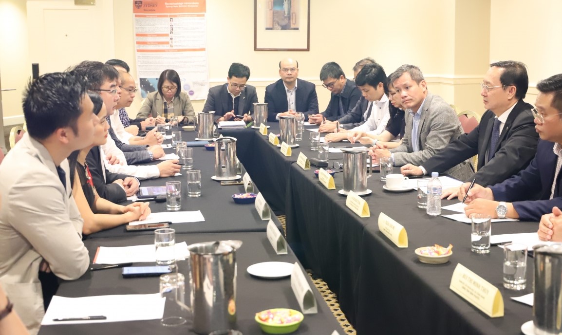 Bộ trưởng Huỳnh Thành Đạt gặp mặt Hội Trí thức và Chuyên gia Việt Nam tại Australia