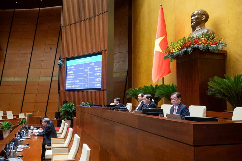 Thông qua Luật Công nghiệp Công nghệ số: Tăng tốc 'Make in Vietnam', vươn ra toàn cầu