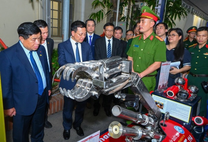 Hàng chục thẩm quyền lĩnh vực khoa học công nghệ được giao về địa phương