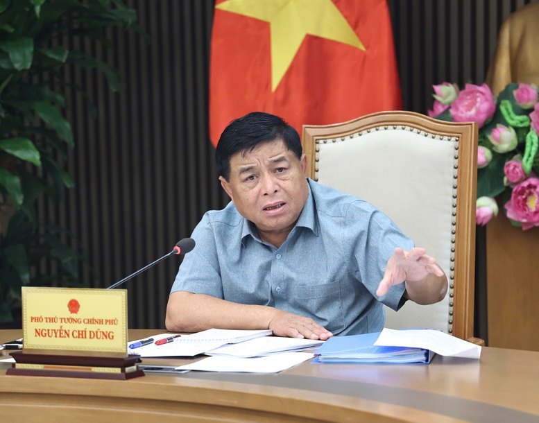 Đẩy nhanh tiến độ thực hiện các nhiệm vụ phát triển khoa học, công nghệ