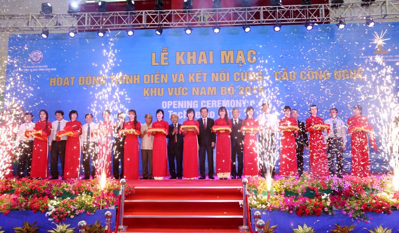 Khai mạc hoạt động "Trình diễn và kết nối cung - cầu công nghệ khu vực Nam Bộ năm 2015"